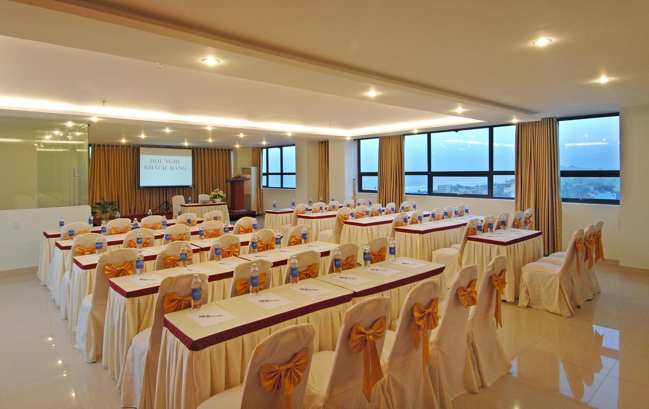 Luna Diamond Hotel Da Nang Exterior photo
